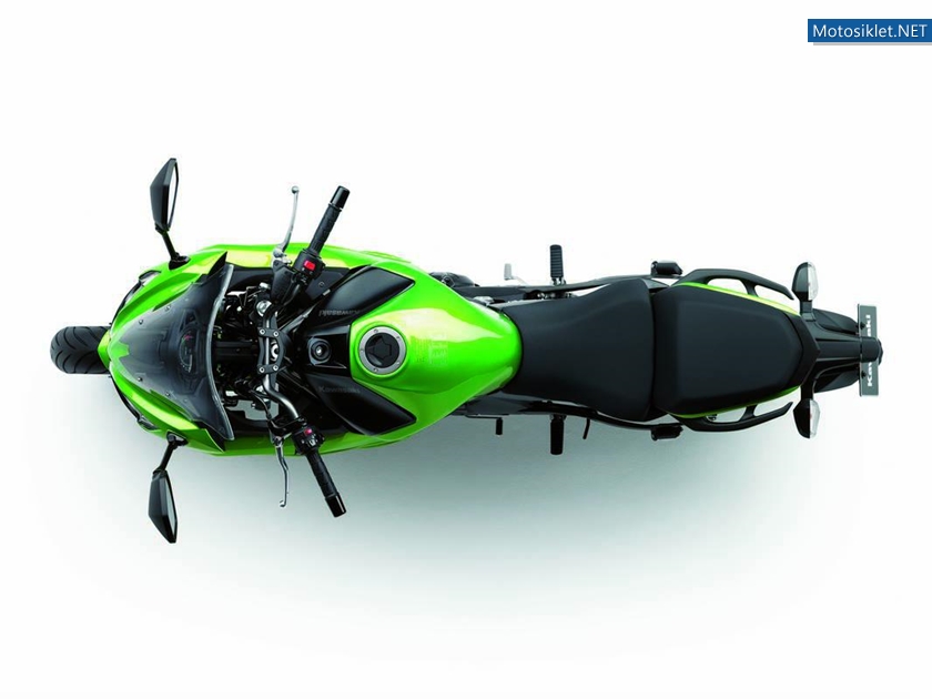 Kawasaki-ER-6F-046