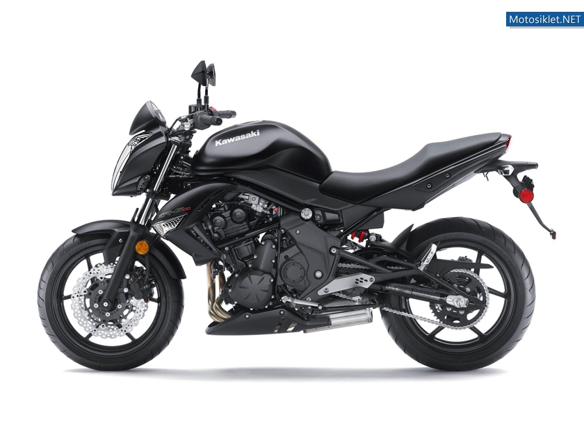 Kawasaki-ER-6N-014