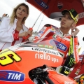 Ducati-2011-MotoGP-0011