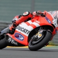 Ducati-2011-MotoGP-0014