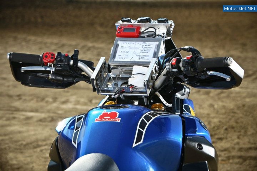 Yamaha-XT1200Z-Super-Tenere-052