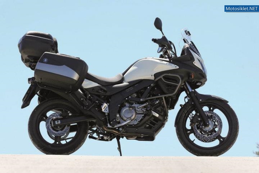 2012-Suzuki-V-Strom-650-ABS-039