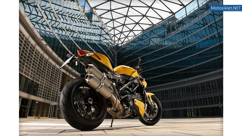Ducati-Streetfighetr-848-2012-002