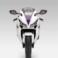 2012-Honda-CBR-1000RR-Fireblade-002