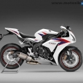 2012-Honda-CBR-1000RR-Fireblade-019