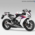 2012-Honda-CBR-1000RR-Fireblade-024