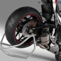 2012-Honda-CBR-1000RR-Fireblade-044