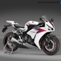 2012-Honda-CBR-1000RR-Fireblade-045