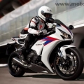 2012-Honda-CBR-1000RR-Fireblade-070