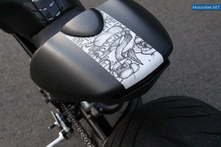 Ducati-Monster-1100-Tasarim-Wayne-Ransom-001