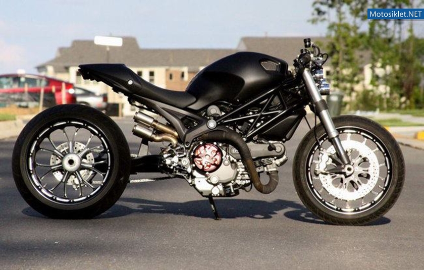 Ducati-Monster-1100-Tasarim-Wayne-Ransom-012