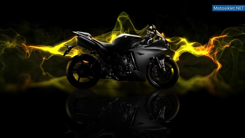 2012-Yamaha-YZF-R1-070