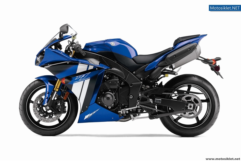 2012-Yamaha-YZF-R1-071