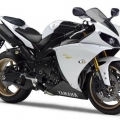 2012-Yamaha-YZF-R1-014