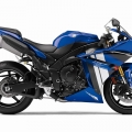 2012-Yamaha-YZF-R1-042