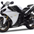 2012-Yamaha-YZF-R1-050