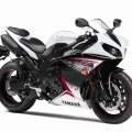 2012-Yamaha-YZF-R1-082