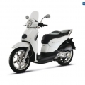 Yeni-Aprilia-Scarabeo-125-200-002-012