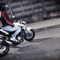 Suzuki-GSR-750-011