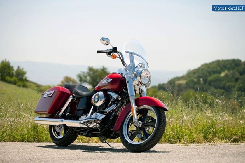 Harley-Davidson-V-RodDyna-Switchback-2012-004