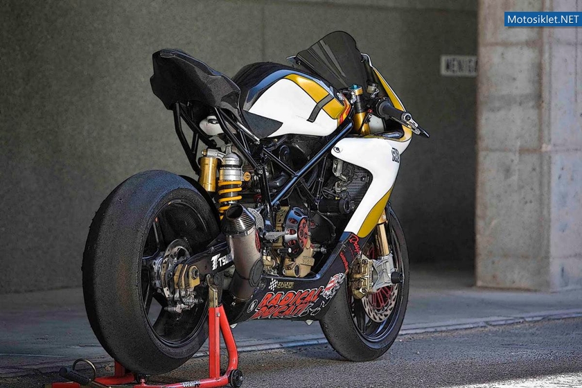 Radical-Ducati-RAD-02-Corsa-Evo-012