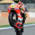 ValentinoRossi-Ducati-Team-2011-010