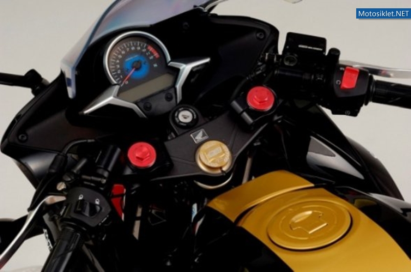 Honda-CBR250R-Mugen-Mods-002