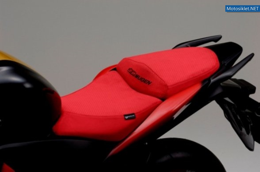 Honda-CBR250R-Mugen-Mods-007
