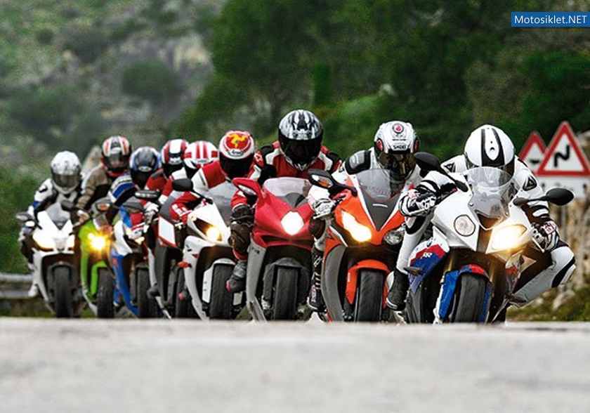 Sizce-En-iyi-SuperSport-Motosiklet-Hangis-001