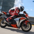 Sizce-En-iyi-SuperSport-Motosiklet-Hangis-013