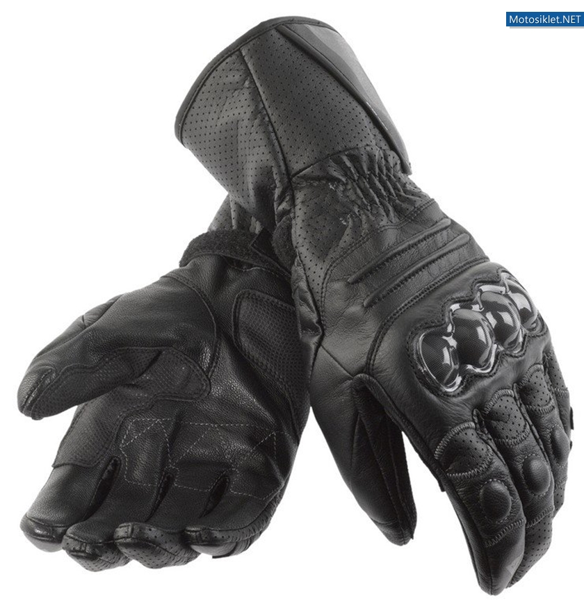 Dainese-2011-Model-Kreasyonlari-015