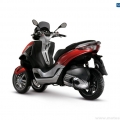 2011-Piaggio-MP3Yourban-001