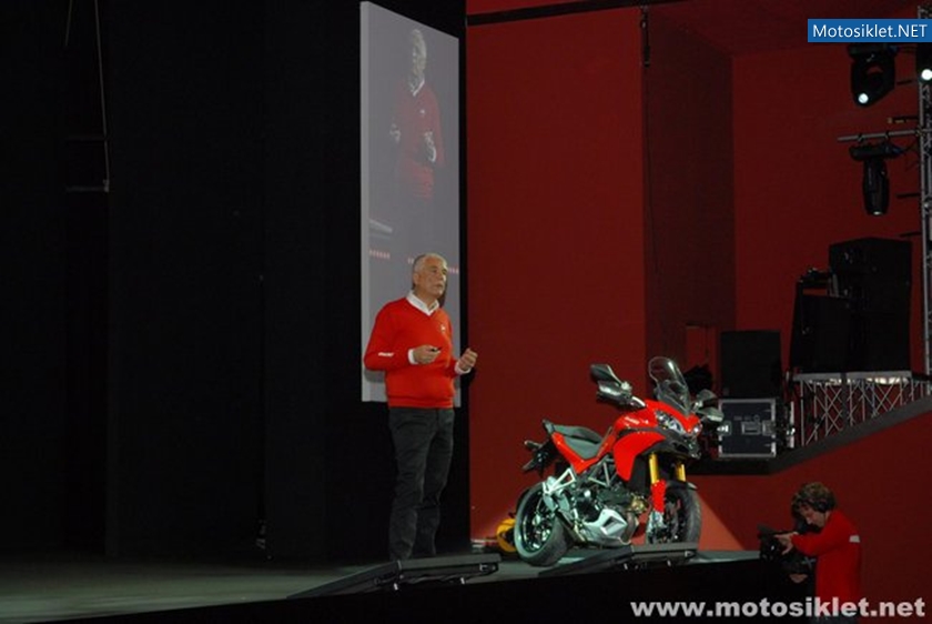 Ducati-Standi-Eicma-2010-012