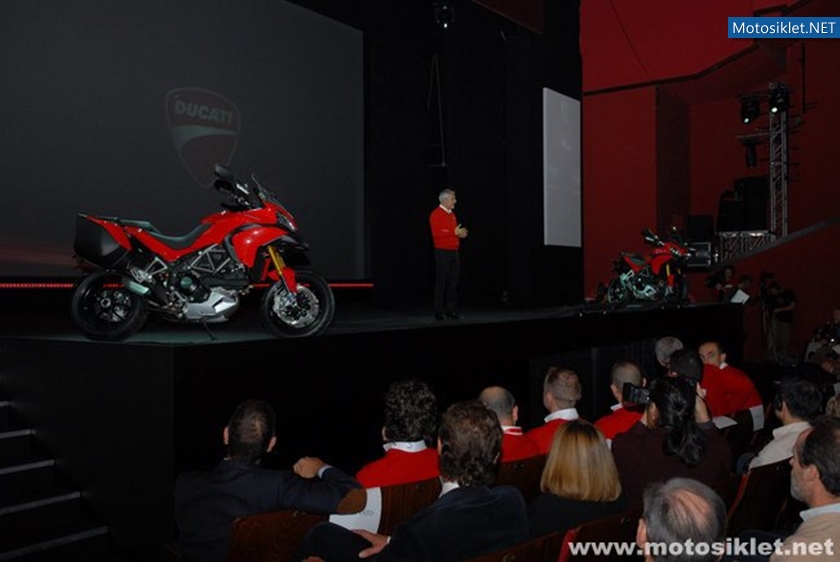 Ducati-Standi-Eicma-2010-038