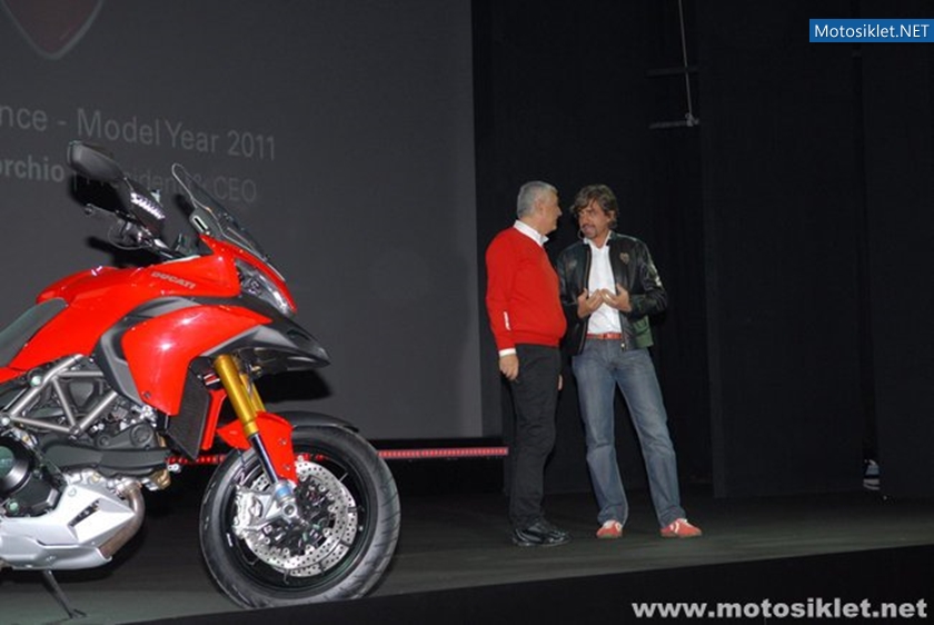 Ducati-Standi-Eicma-2010-040