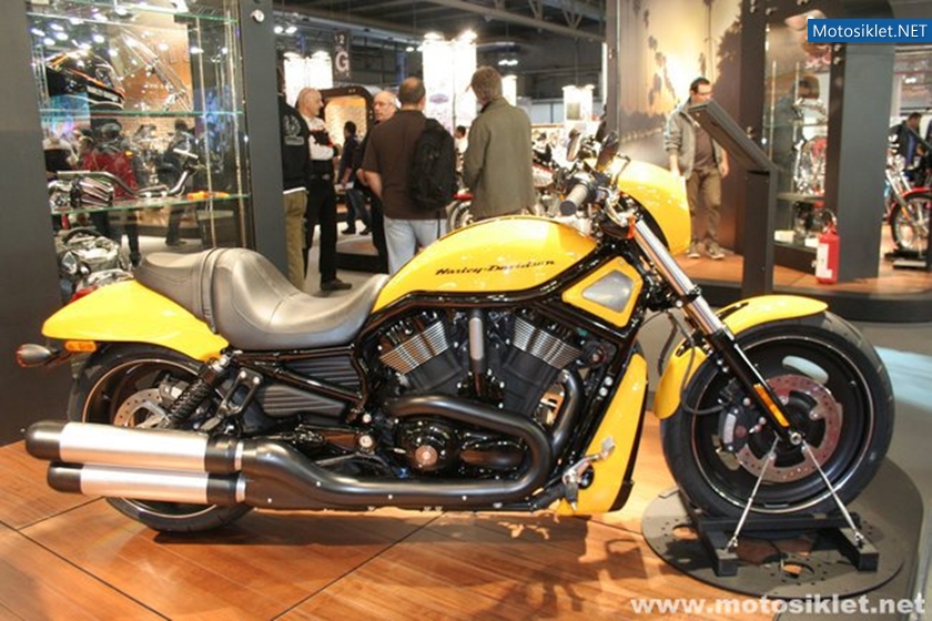 Harley-Davidson-Standi-Eicma-2010-018
