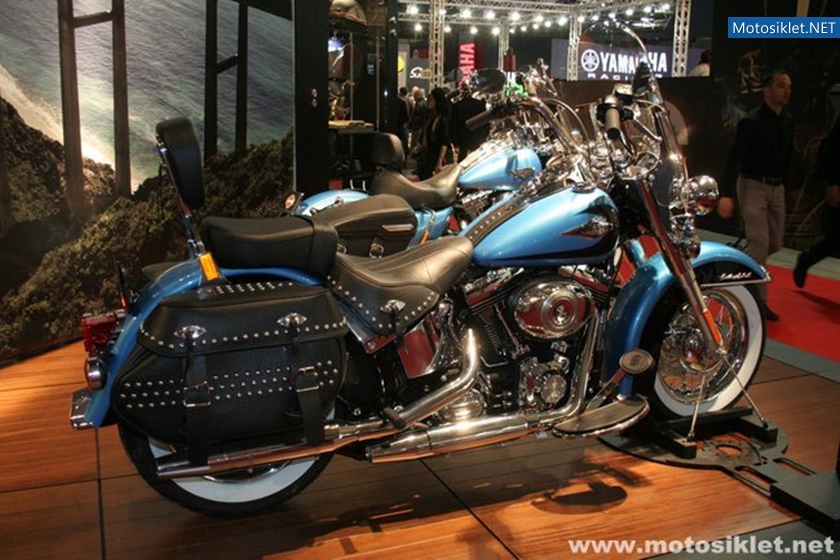 Harley-Davidson-Standi-Eicma-2010-019
