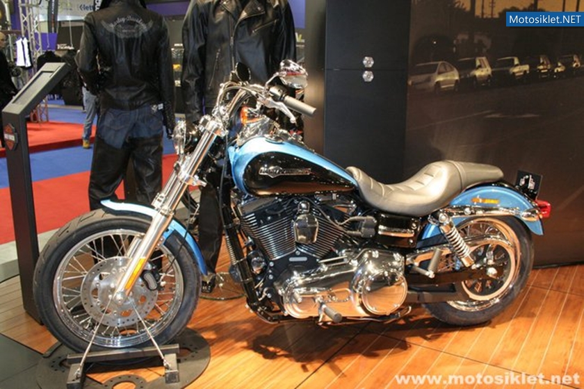 Harley-Davidson-Standi-Eicma-2010-020