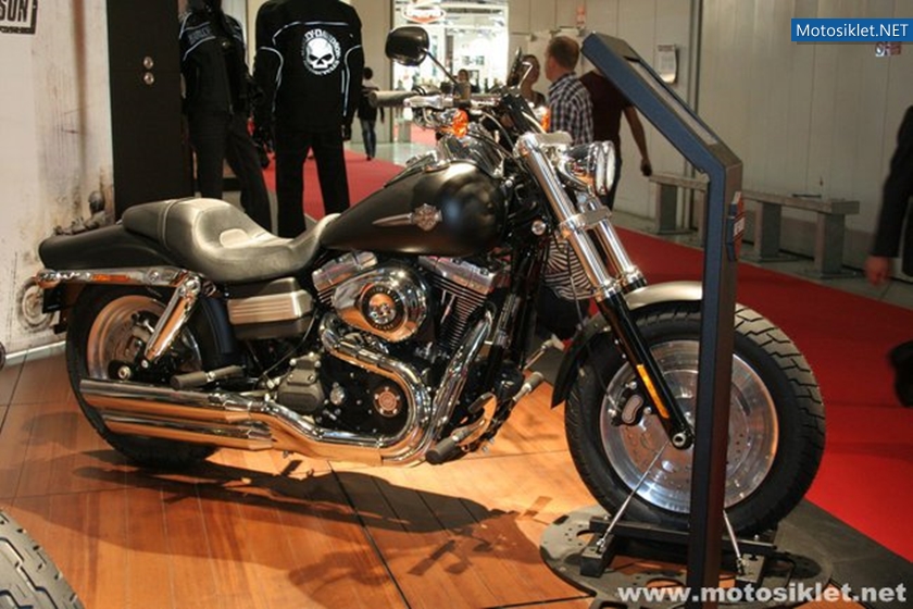 Harley-Davidson-Standi-Eicma-2010-046