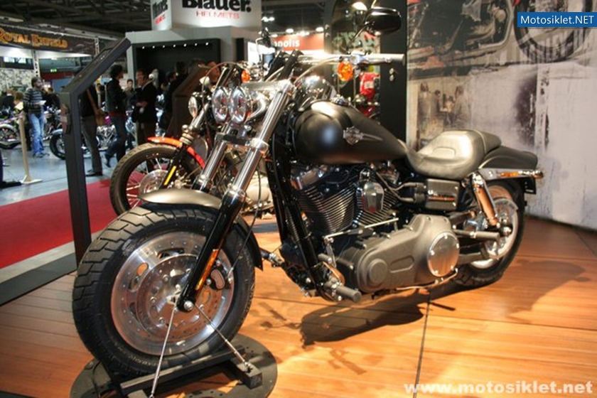 Harley-Davidson-Standi-Eicma-2010-048