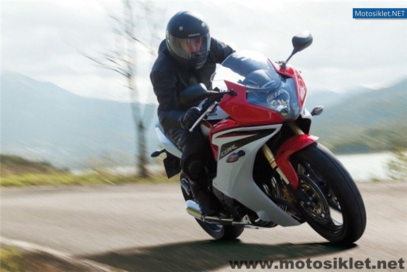 Honda-CBR-600F-003