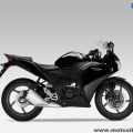 2011-Honda-CBR125R-003