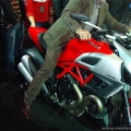 Ducati-Diavel-2011-Model-004