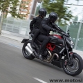Ducati-Diavel-2011-Model-023