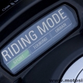 Ducati-Diavel-2011-Model-025