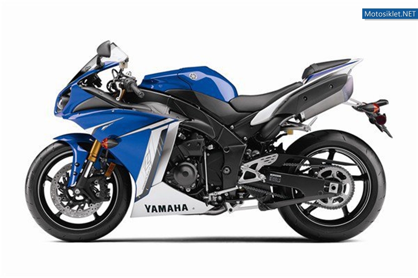 2011-Yamaha-YZF-R1-Fotograflari-002