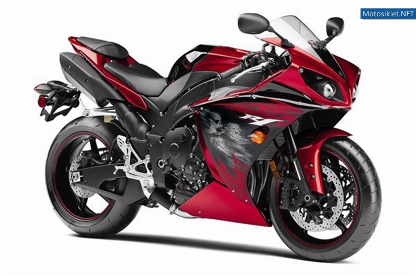 2011-Yamaha-YZF-R1-Fotograflari-015
