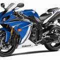 2011-Yamaha-YZF-R1-Fotograflari-011