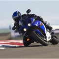 2011-Yamaha-YZF-R1-Fotograflari-019