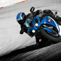 2011-Yamaha-YZF-R1-Fotograflari-020